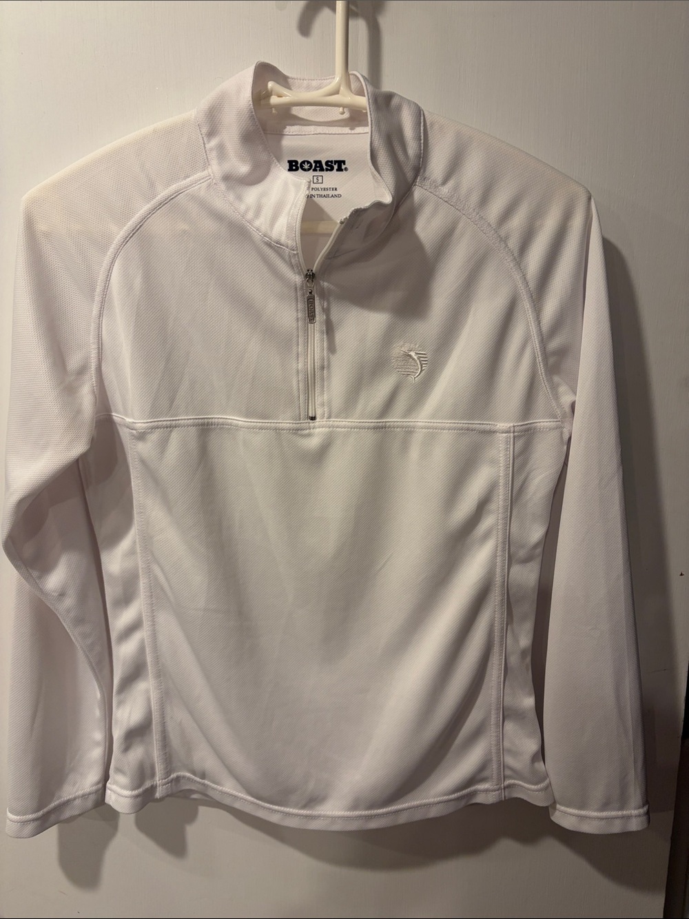 BOAST White Quarter-Zip Performance Pullover size Small long sleeve